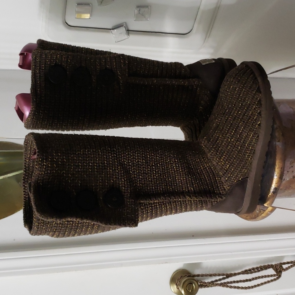 UGG BOOTS (CARDY KNIT)